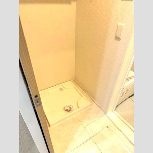 エスタシオン203号室 同建物別部屋の参考画像