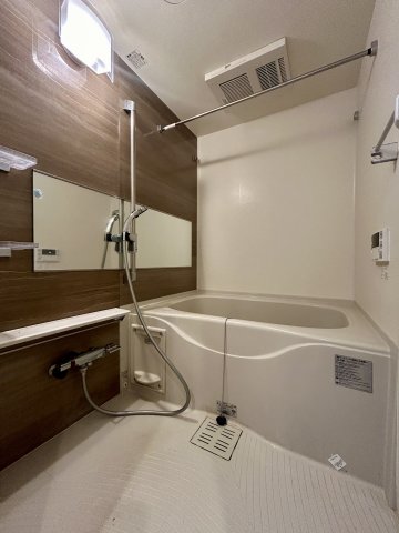 エルファーロ駒沢公園Ⅰ お風呂