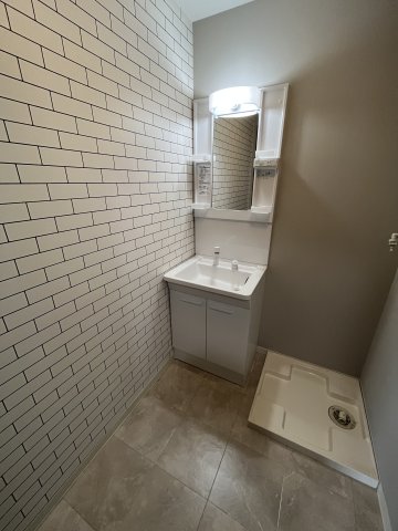 アン・シャーリー 洗面