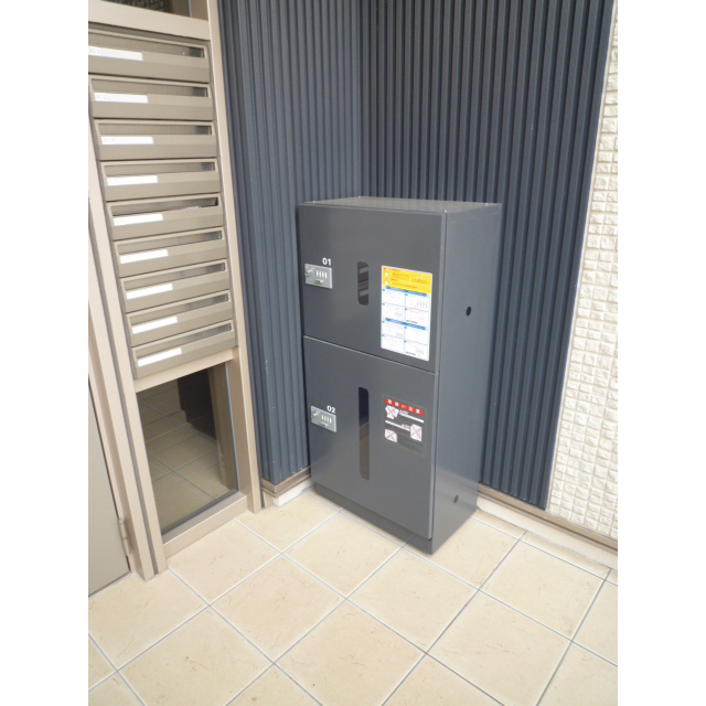 ベル　ドミール307号室 宅配ボックス