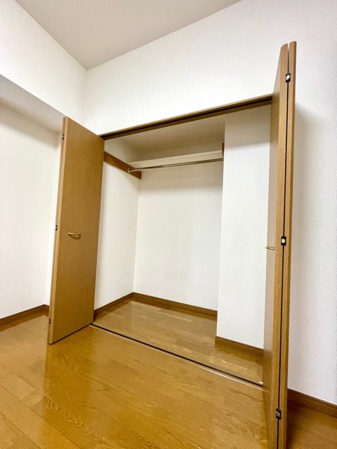 ラクラス田原町 収納