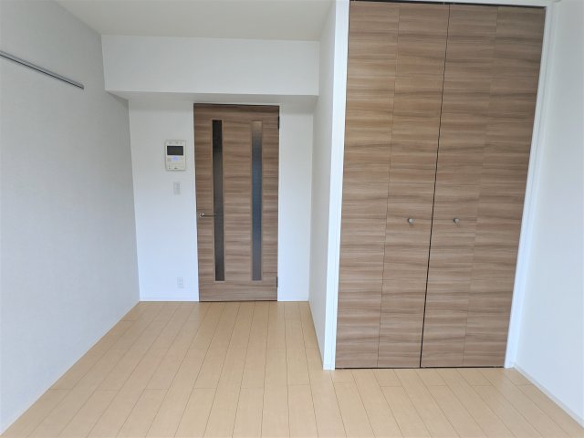 アソシエール駒沢105号室 リビング