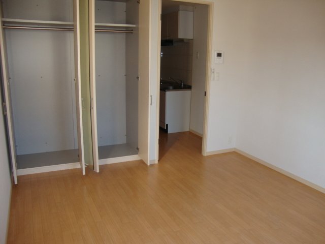 パールハイム鎌倉 洋室