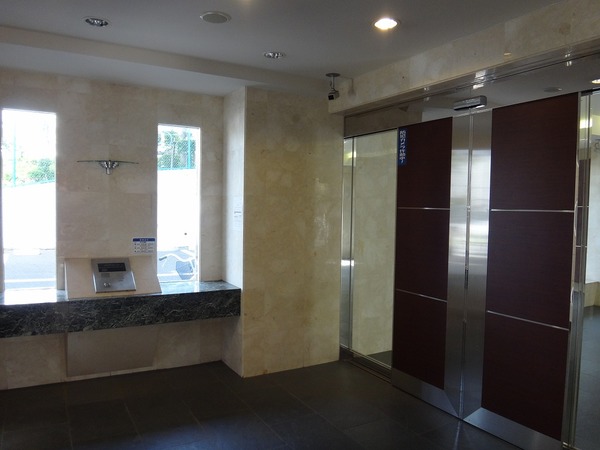 プレール・ドゥーク東京ＣＡＮＡＬ910号室 エントランス