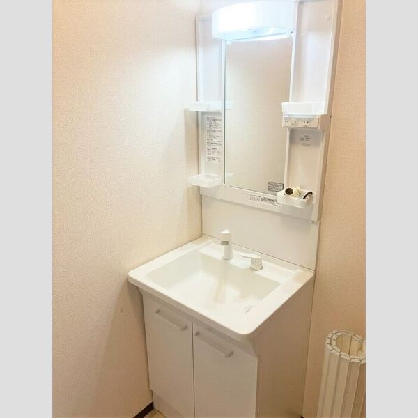 カエラ・ライオンズⅡ 洗髪洗面化粧台