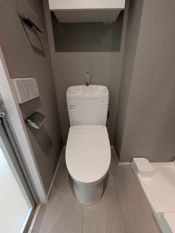 レジディア南雪谷2階 トイレ
