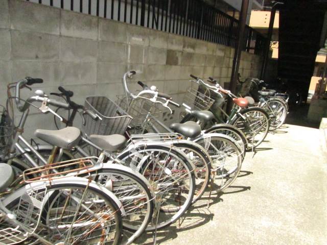 王華ビル2階 部屋その他