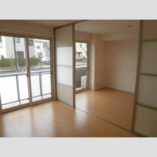 マリアージュ106号室 LDK・洋室