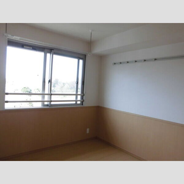 アールグレイ　B202号室 洋室