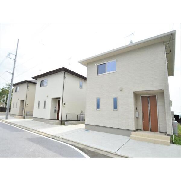 羽村市川崎4丁目戸建 外観