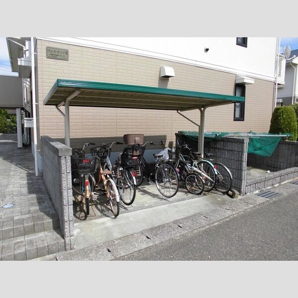 ウェルセッジ請西　Ⅱ201号室 駐輪場