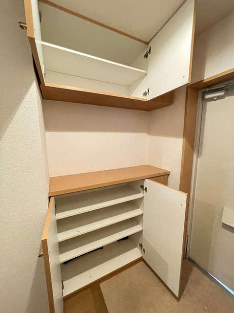 グラウンハイツ0202号室 収納
