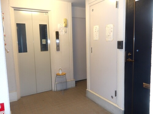 コンフォールハイム3階 エレベーター　※2025.7撮影