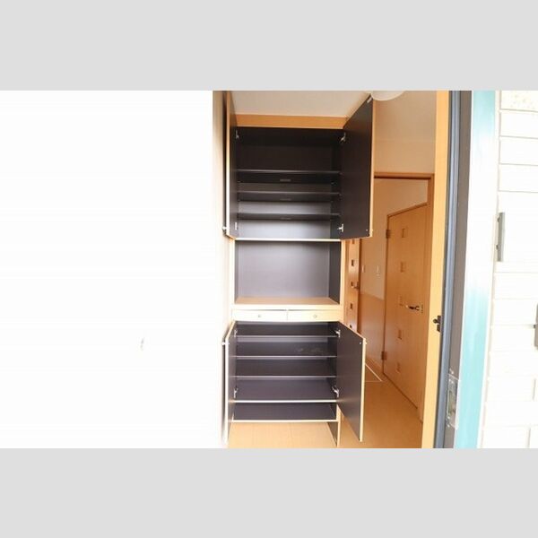 パーシモン105号室 シューズボックス