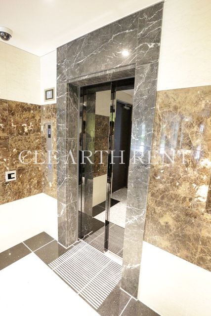 コンシェリア東京 ＢＡＹＳＩＤＥ ＣＯＵＲＴ4階 ☆エレベーター内に防犯カメラを設置☆