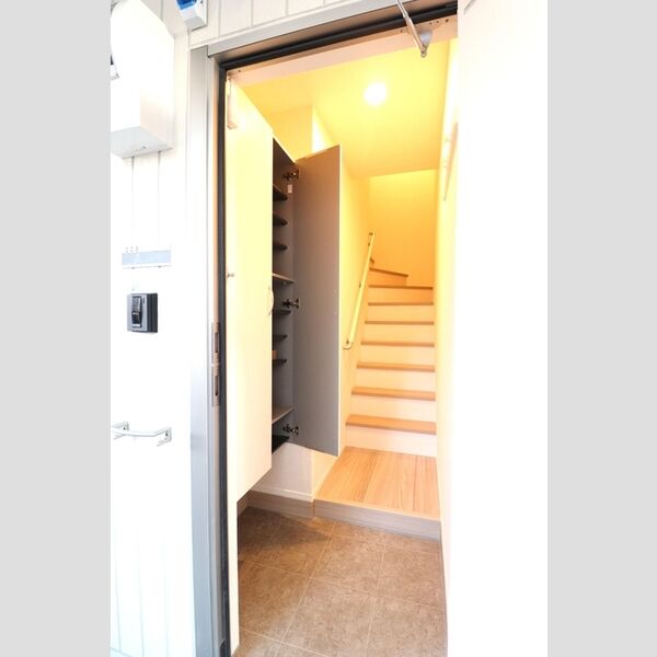 ハレカノア 玄関