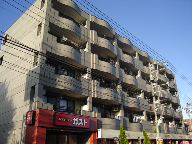 花町コマ303号室 外観写真（昼）
