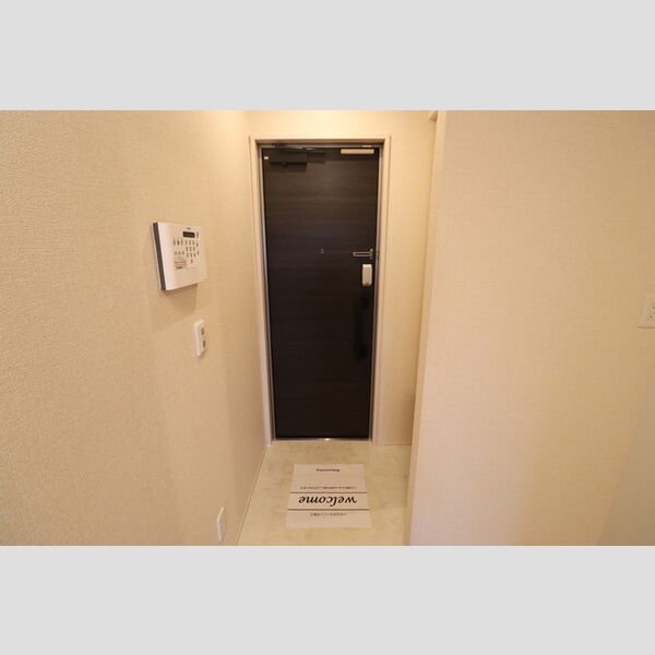 Klein Kirsche (クラインキルシェ)305号室 玄関