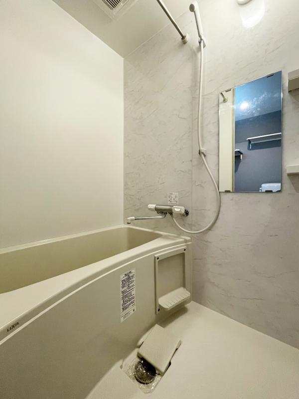 グレンジフォード高円寺南1階 玄関