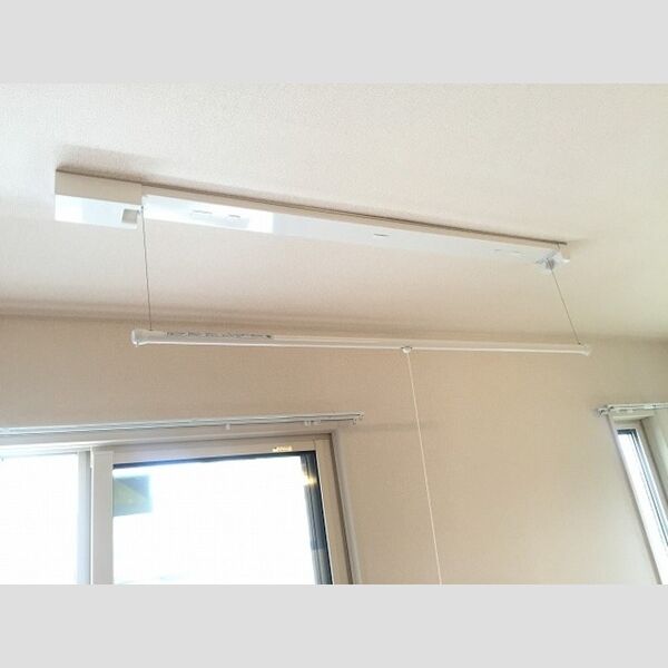 Lily　Belle 室内物干しでいつでも洗濯物を干せます♪