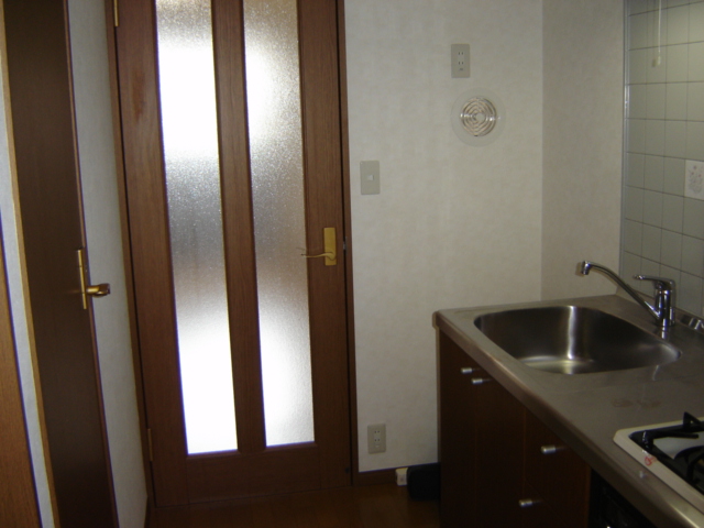 ロズウェルシブヤ203号室 キッチン