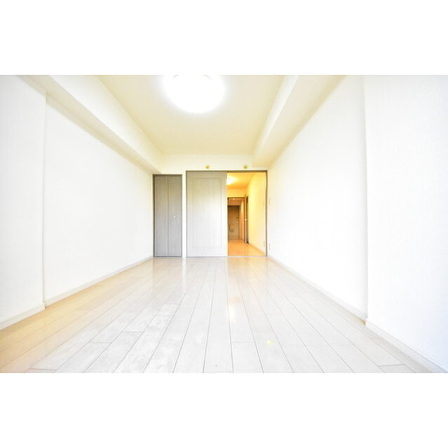 カスタリア新宿七丁目 内観