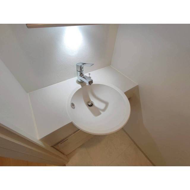 プレール・ドゥーク赤塚101号室 一面鏡洗面化粧台