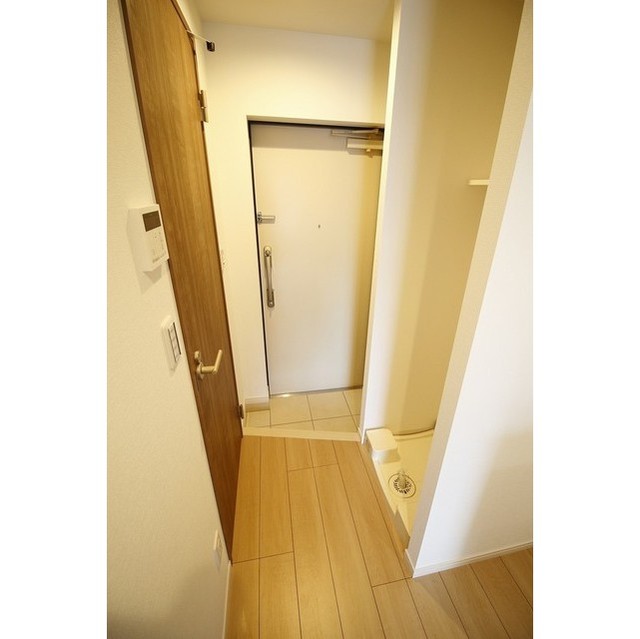 プレール・ドゥーク西川口Ⅱ 玄関