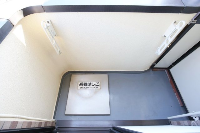 日神パレステージ中村橋8階 バルコニー