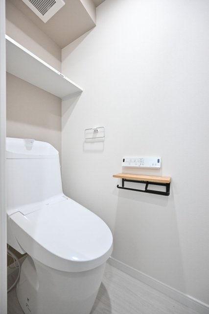 ＥＳ－Ｇｒａｎｄｅ東中野2階 トイレ