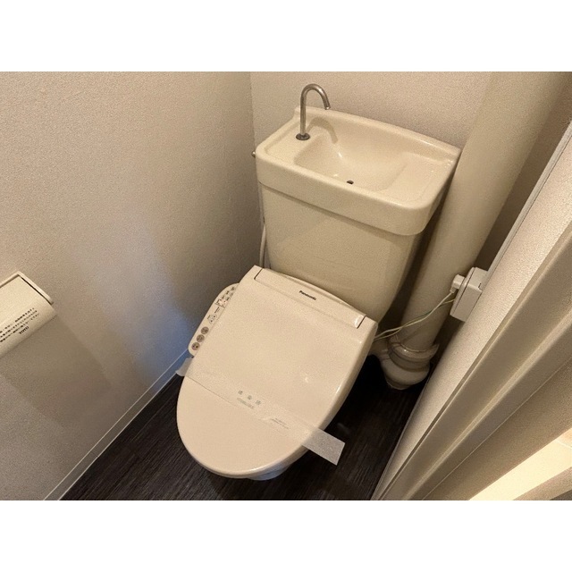 丸新ハイツ401号室 内観