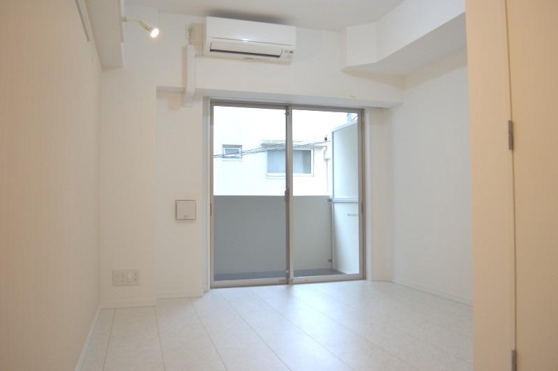 クレイシア新宿パークコンフォート リビング