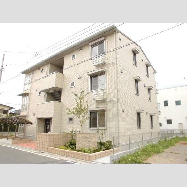 ファミーユの外観画像