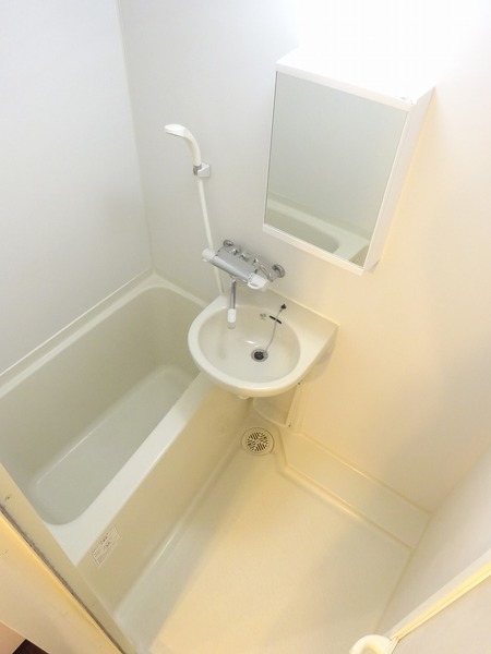 シャンティ武蔵関403号室 お風呂