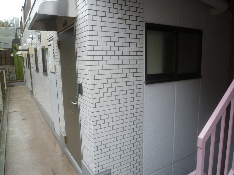 たちばなハイツ3階 エントランス