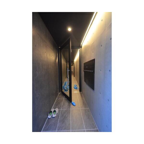 Kハウス芝公園401号室 エントランス