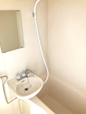 ファインライフ平塚305号室 お風呂