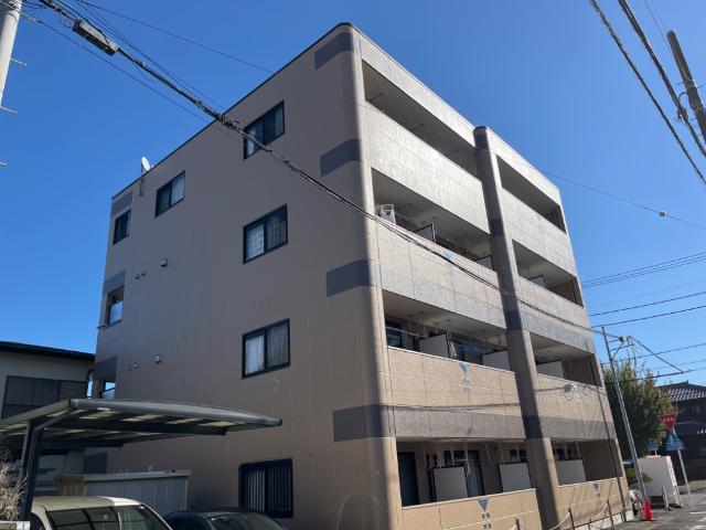 グランティグレ 外観写真（昼）