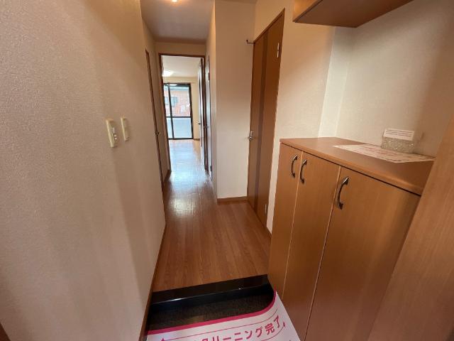 メゾン　デ　ファミーユ　Ｋ 玄関（イメージ）