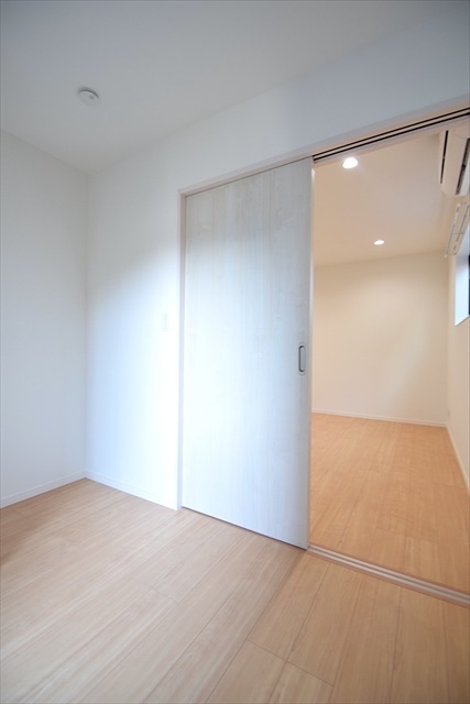 ＴＨＥ　ＨＯＵＳＥ　与野本町　Ｂｌａｎｃ リビング