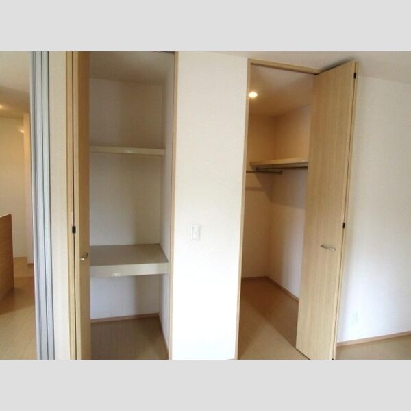 メゾン シェーヌ 収納・ウォークインクローゼット(洋室)