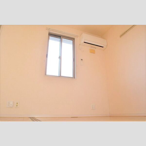 ジェンティーレ ヤマザキ101号室 同建物別部屋の参考画像