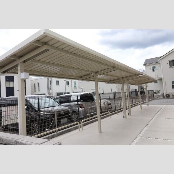 グランチェスタ浦和美園103号室 駐輪場