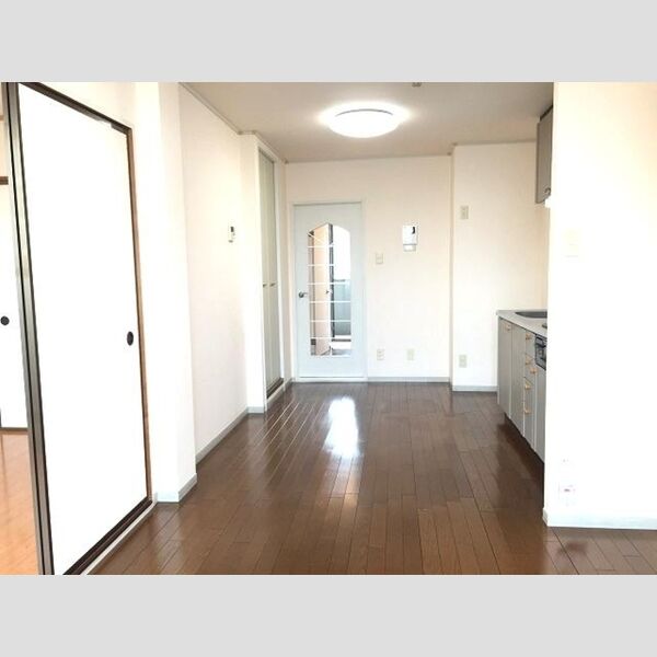 グローリアスハイツ205号室 LDK