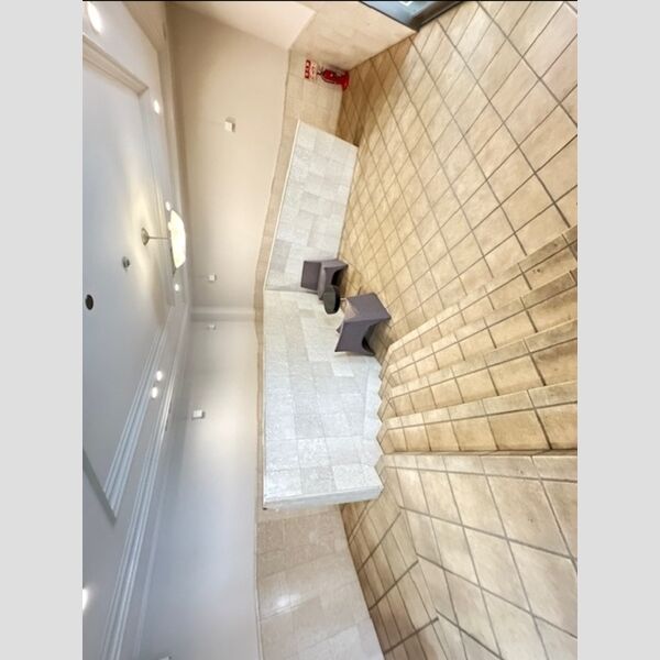 カスタリア原宿 エントランス