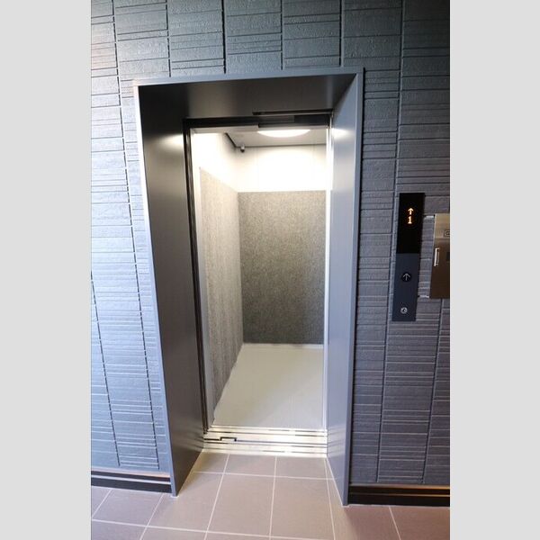 センカⅢ エレベーター