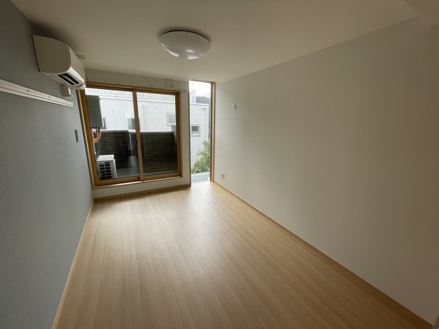 マリンヒル東船橋0204号室 リビング