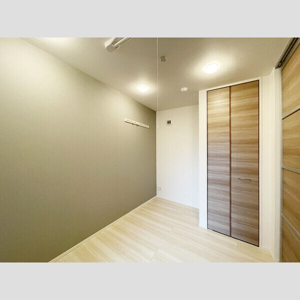 ルリアン谷中103号室 洋室