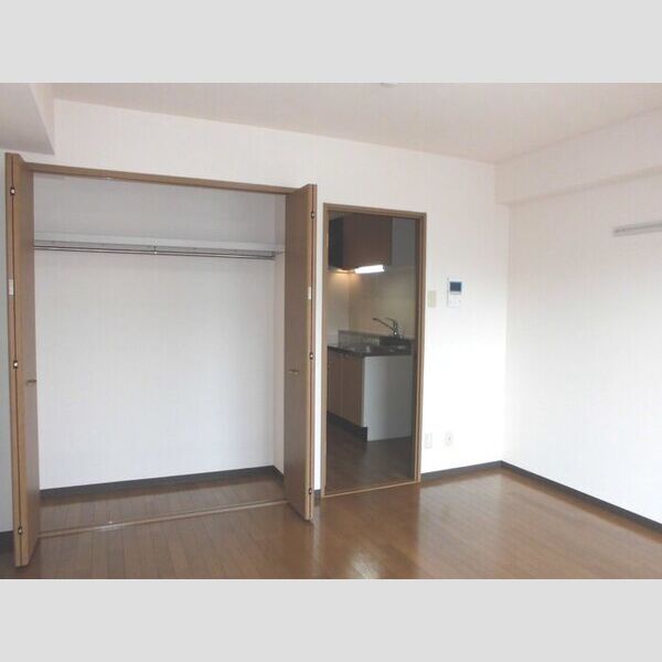 リビングタウン厚木203号室 クローゼット