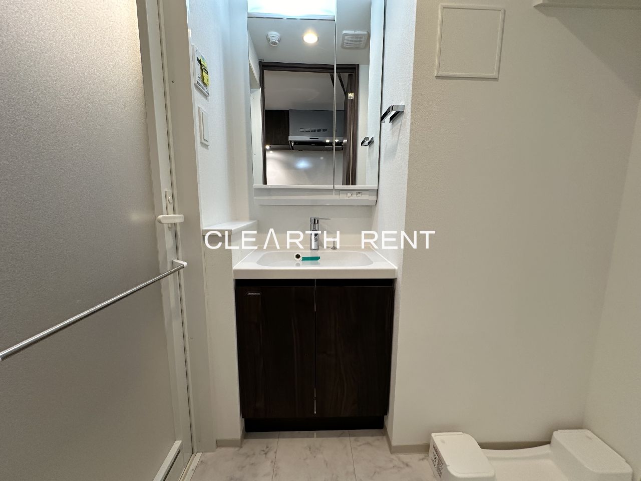 コンシェリア横濱山手 ＴＨＥ ＲＥＳＩＤＥＮＣＥ1階 人気設備の独立洗面台